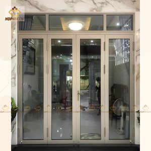 Mẫu cửa nhôm Maxpro 4 cánh làm cửa đi chính cho nhà ở, biệt thự.