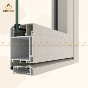 Mặt cắt profile nhôm Xingfa Class A đa khoang, thể hiện độ dày và cấu trúc vượt trội giúp tăng cường cách âm, cách nhiệt.
